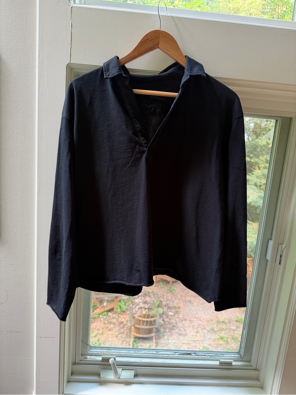 Frank & Eileen Patrick Popover Henley - Picture 7 of 7